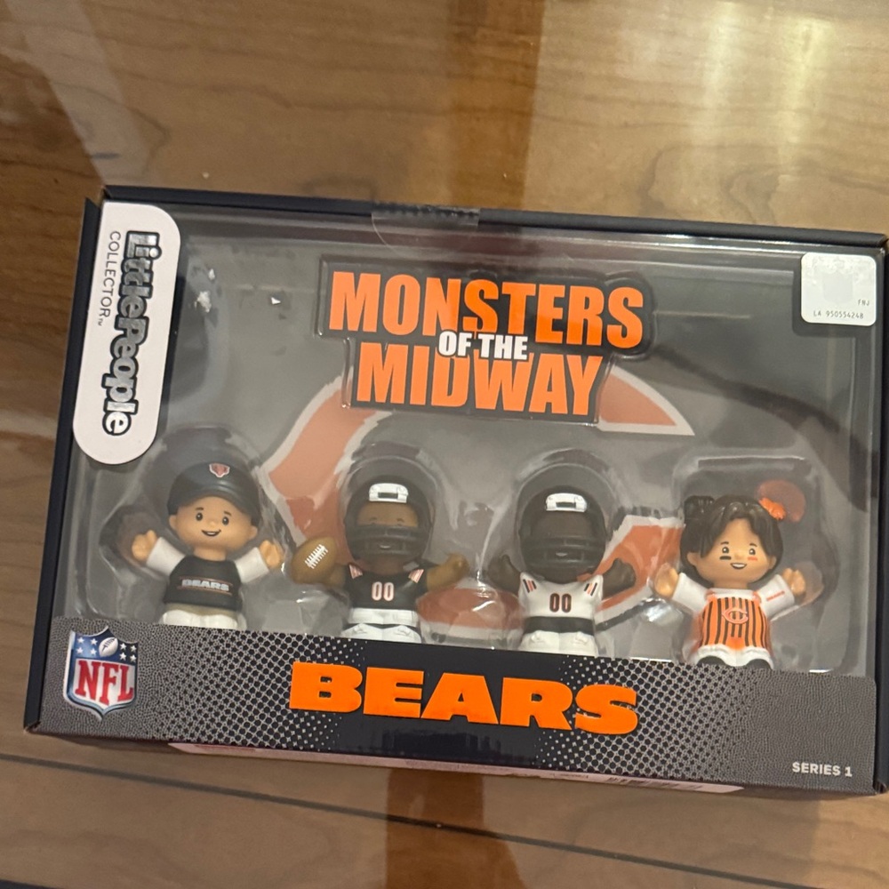 Little People Monsters of the Midway Bears Action Figure Set